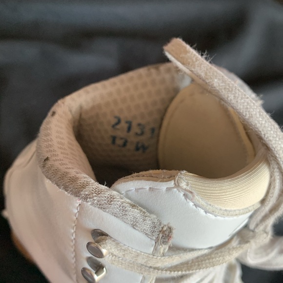 Jackson Elle figure skates 13W with mirage blades - Picture 5 of 7